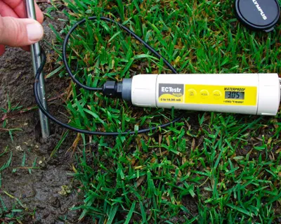 Spectrum Fieldscout EC meter