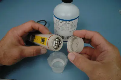 Remove cap